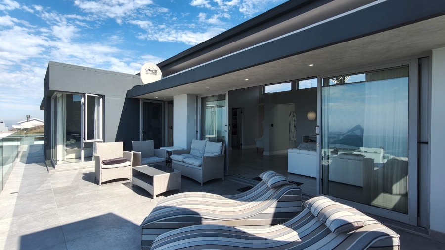 4 Bedroom Property for Sale in Pinnacle Point Golf Estate Western Cape
